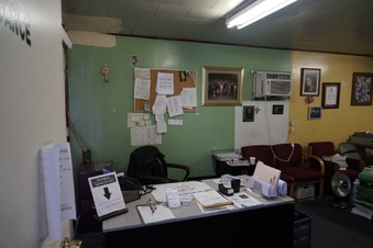 Enlarge photo 16