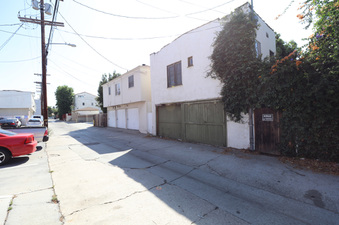 Enlarge photo 13