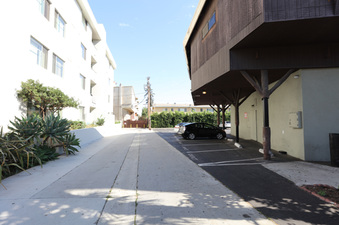Enlarge photo 17
