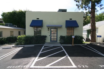 Int Vet Lobby/Doctor's Office