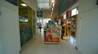 Enlarge photo 13