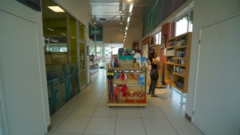 Enlarge photo 14