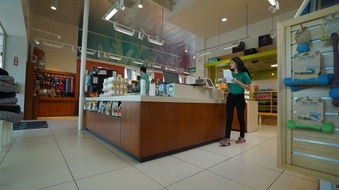 Enlarge photo 18