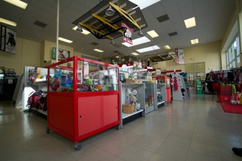 Enlarge photo 19