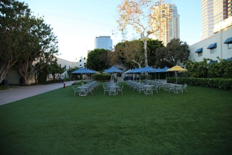 Ext Cafeteria