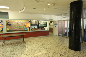 Enlarge photo 37