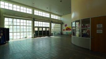 Enlarge photo 35