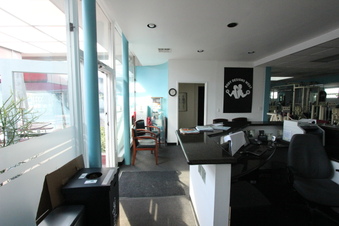 Enlarge photo 21