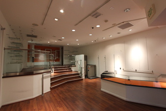 Enlarge photo 120