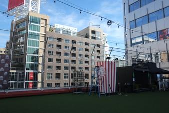 Enlarge photo 48