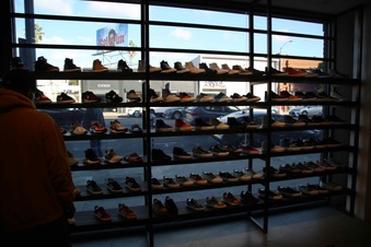 Enlarge photo 15