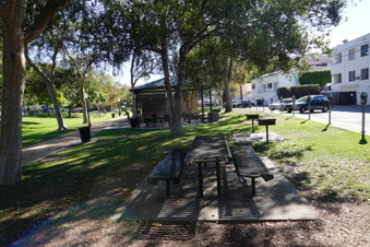 Enlarge photo 14
