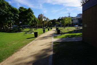 Enlarge photo 17