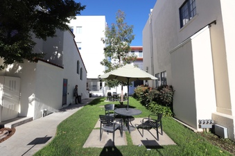 Enlarge photo 8