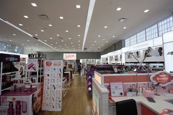 Enlarge photo 37