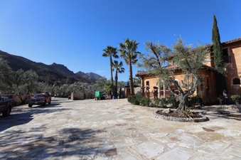 Enlarge photo 2