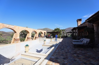 Enlarge photo 42