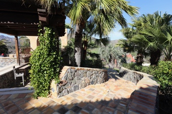 Enlarge photo 68