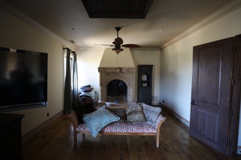 Enlarge photo 102