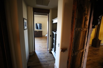 Enlarge photo 110