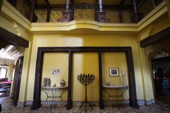 Enlarge photo 118
