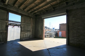 Enlarge photo 21