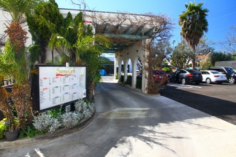 Enlarge photo 12