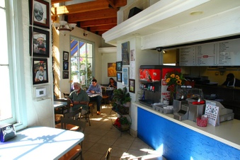 Enlarge photo 22