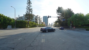 Enlarge photo 13