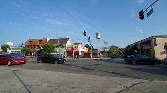 Enlarge photo 16