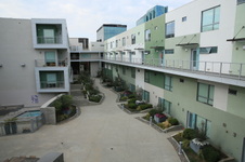 Enlarge photo 4
