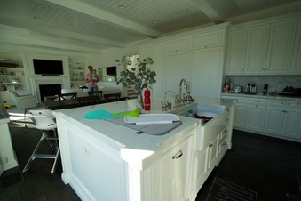Enlarge photo 19
