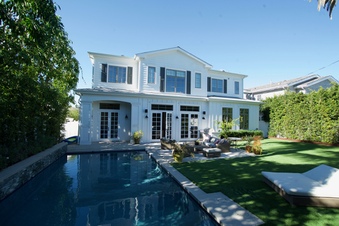 Enlarge photo 34