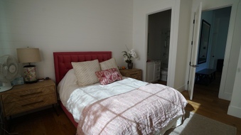 Enlarge photo 44