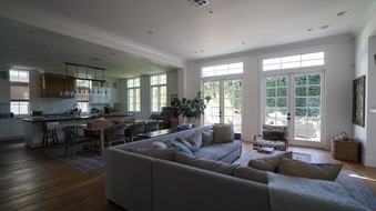 Enlarge photo 47