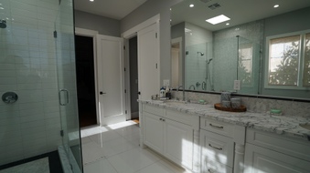 Enlarge photo 59