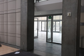 Enlarge photo 12