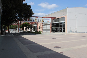 Enlarge photo 69