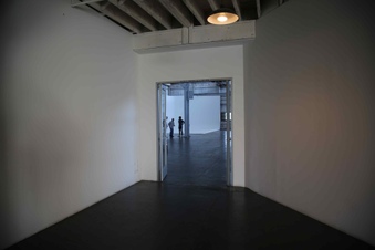 Enlarge photo 32