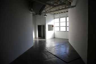 Enlarge photo 33