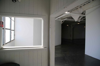 Enlarge photo 35