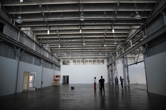 Enlarge photo 53