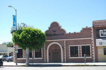 The Wellesbourne, Pico