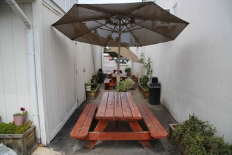 Enlarge photo 24