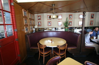 Enlarge photo 22