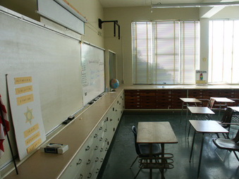 Enlarge photo 146