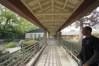 Enlarge photo 24