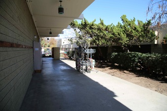 Enlarge photo 12