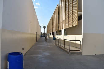 Enlarge photo 35