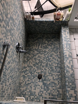 Enlarge photo 10
